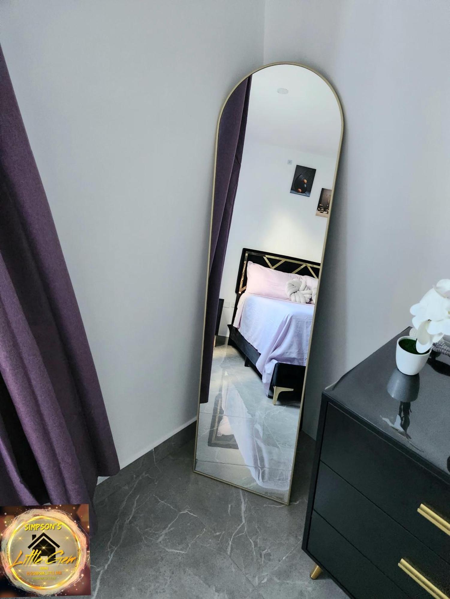 Simpson'S Little Gem Apartman Kingston Kültér fotó