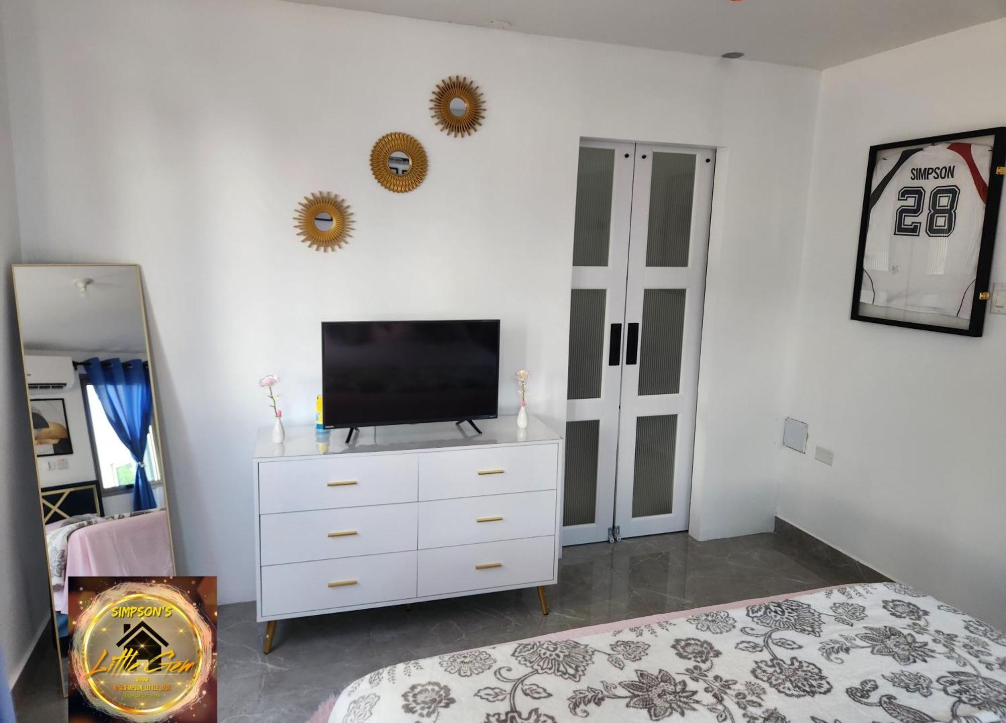 Simpson'S Little Gem Apartman Kingston Kültér fotó
