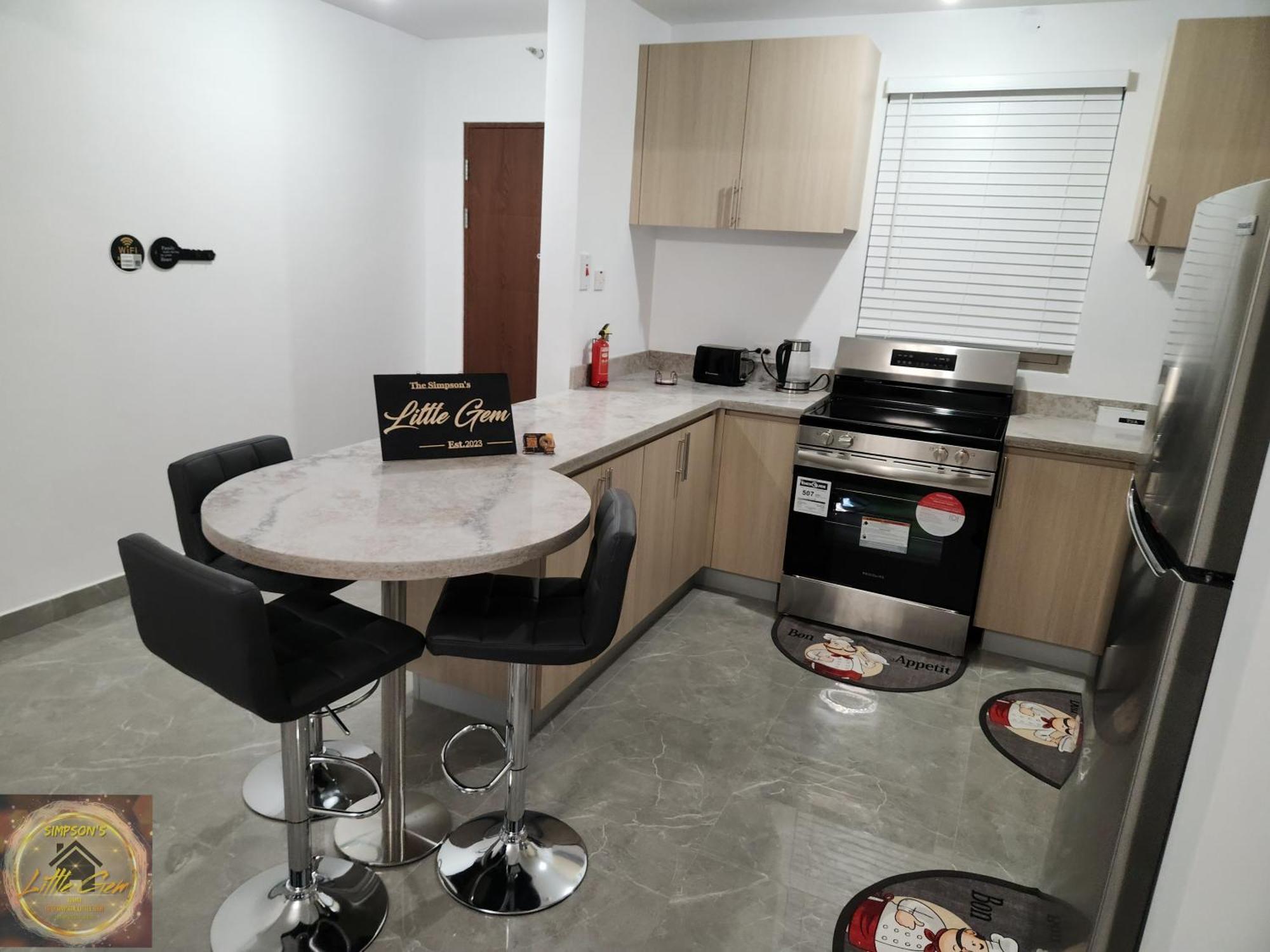 Simpson'S Little Gem Apartman Kingston Kültér fotó