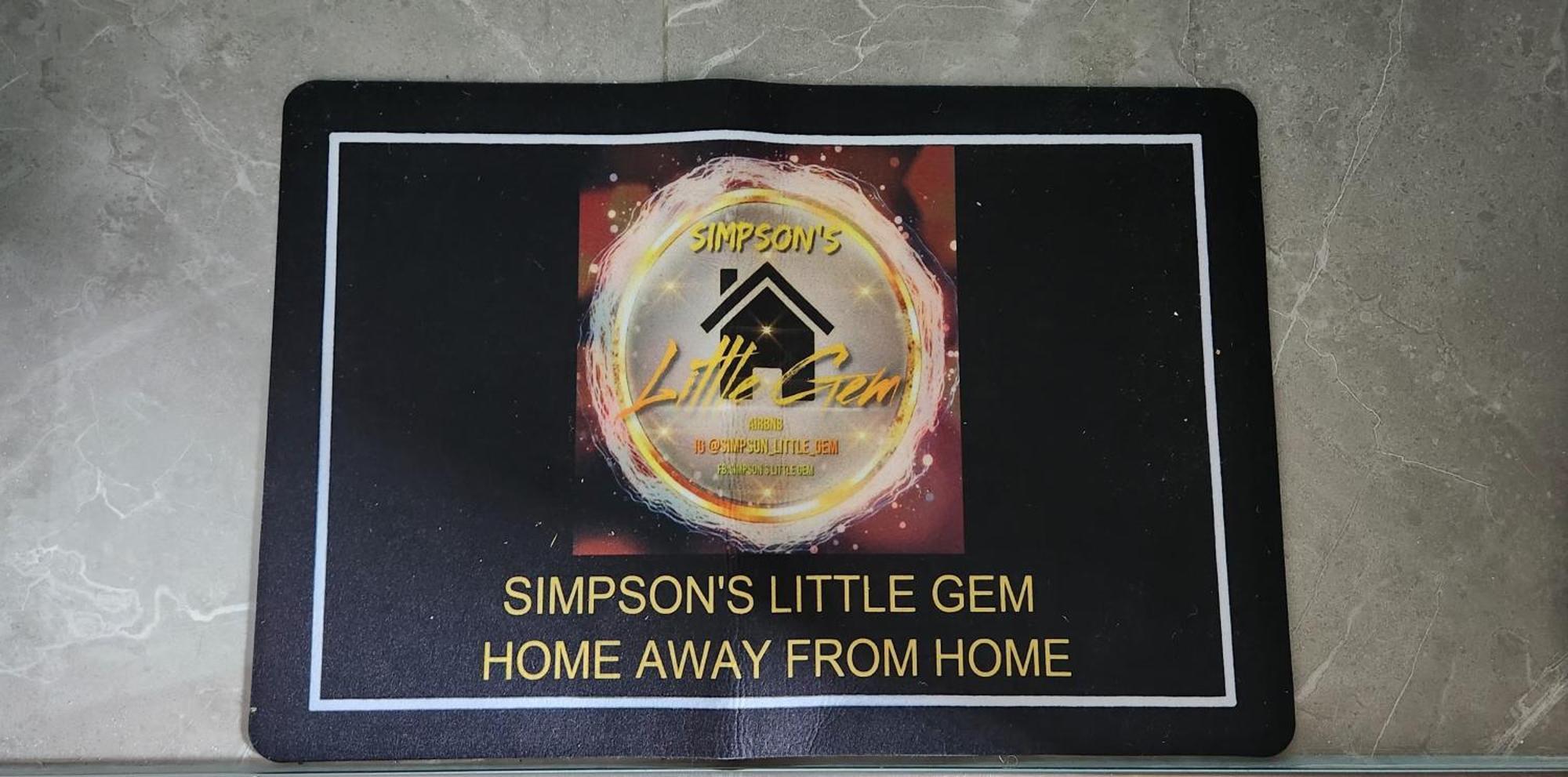 Simpson'S Little Gem Apartman Kingston Kültér fotó