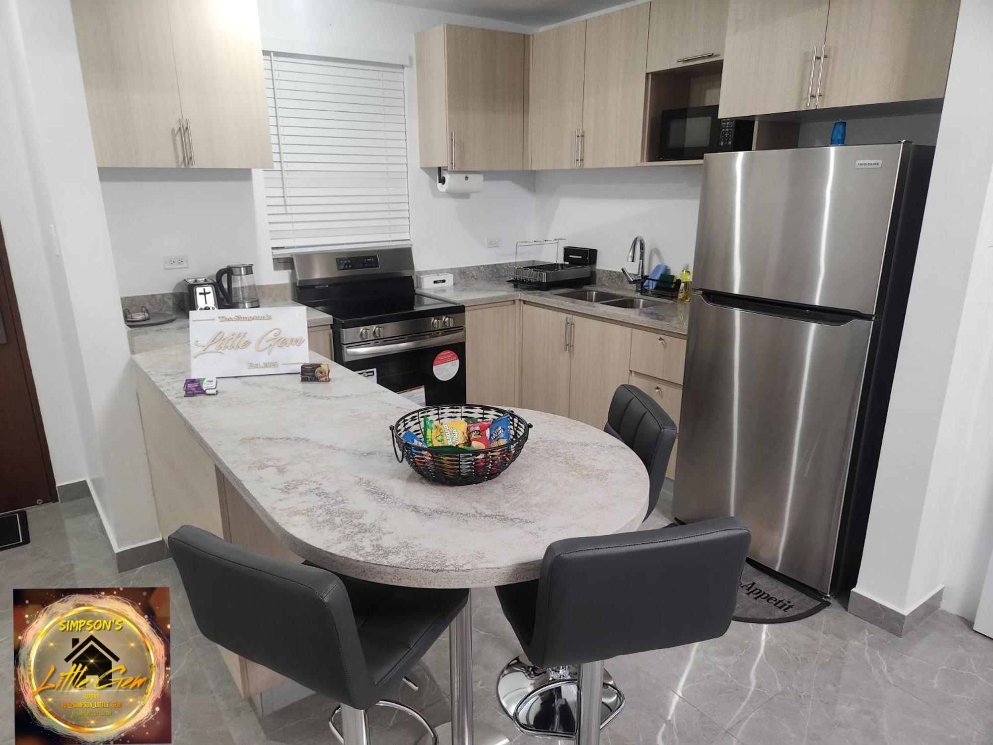 Simpson'S Little Gem Apartman Kingston Kültér fotó